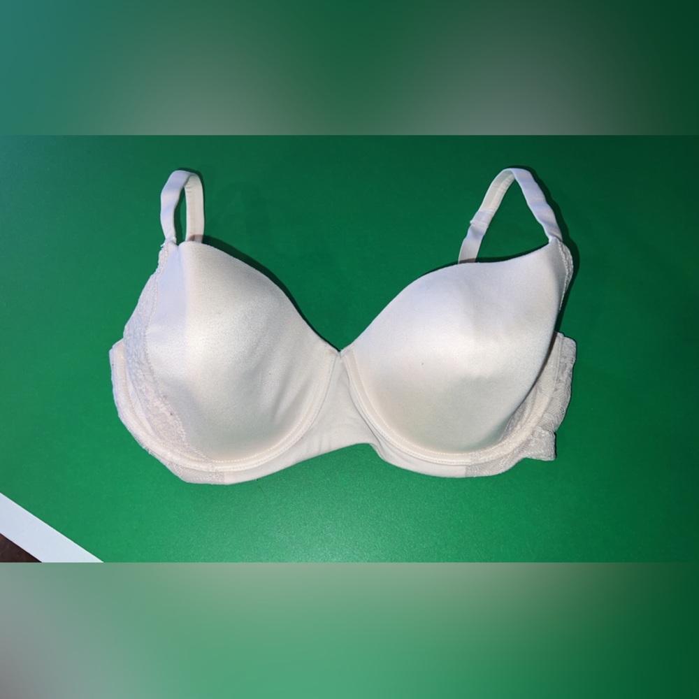 Women’s underwire bra